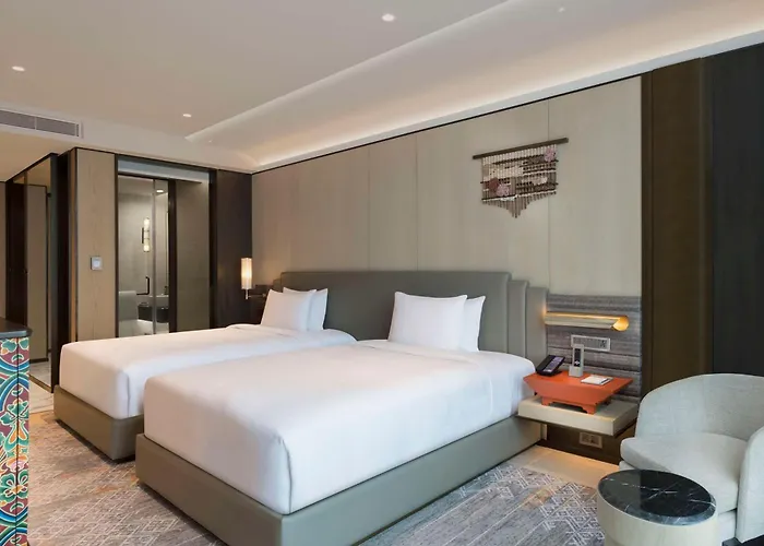 Hilton Hotel 5*