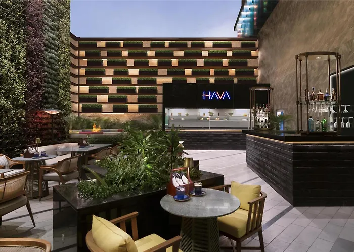 Hilton Hotel 5*