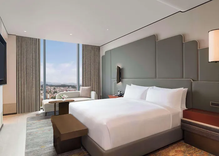 Hilton Hotel 5*