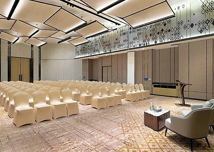Hilton Hotel 5*