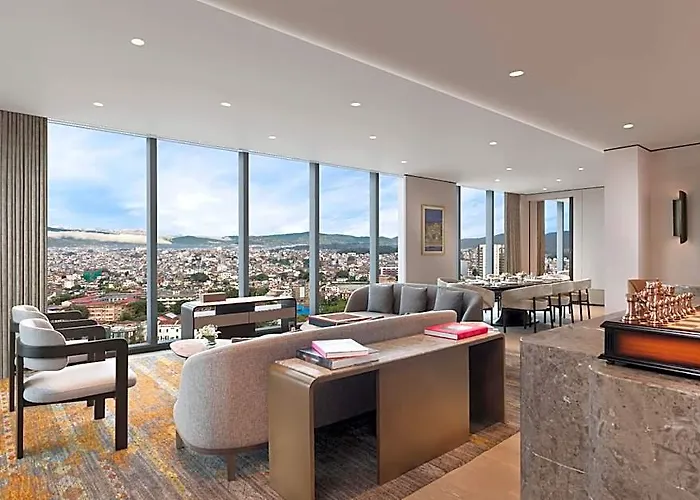Hilton Hotel 5*